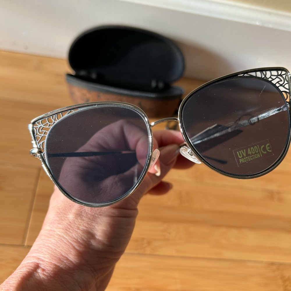 Teska Sunglasses